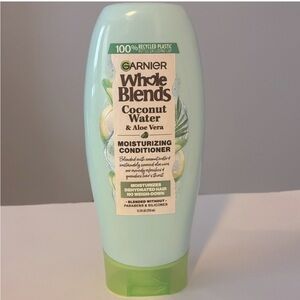 2/$20 🌿 Garnier Whole Blends Coconut Water & Aloe Vera Moisturizing Conditioner